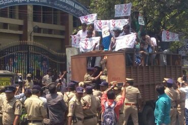 Maoist fighters take Timurpalli