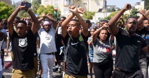Ethiopian protests shut down Israeli roads