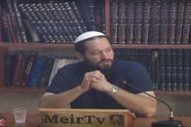 Rabbi Yehuda HaKohen teaching at Machon Meir