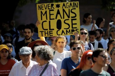 US Jews showing up for migrants
