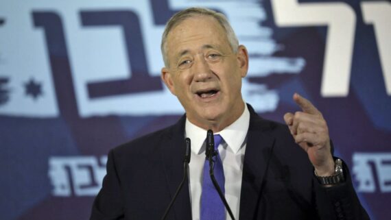 Blue & White leader Benny Gantz